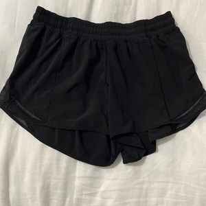 Lululemon Women’s Black Running Nylon. Size 10.